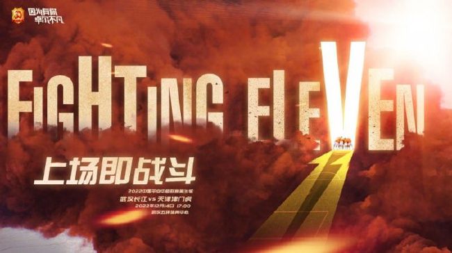 李月琴急忙坐进来，笑嘻嘻的说：是吗？让俺也摸摸、感受一下。